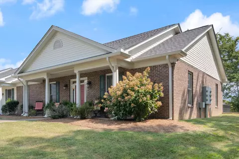 705 Blackpatch Dr #11, Springfield, TN 37172 photo 4