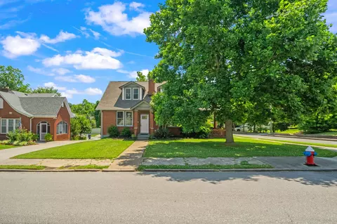 Exterior - 332 Walnut St, Springfield, TN 37172 photo 9 of 23