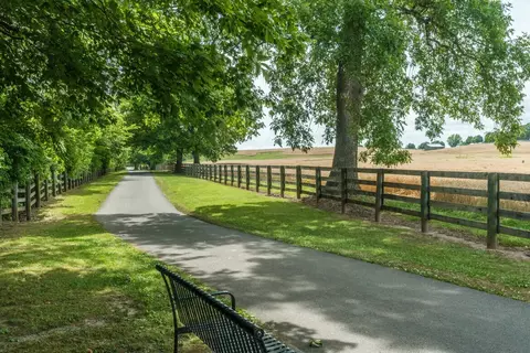 Other - 332 Walnut St, Springfield, TN 37172 photo 12 of 15