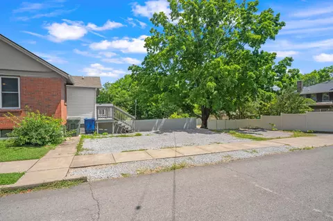 Exterior - 332 Walnut St, Springfield, TN 37172 photo 14 of 23