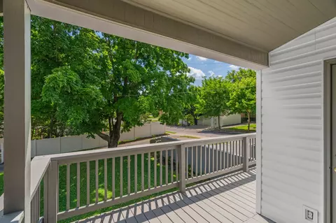 Exterior - 332 Walnut St, Springfield, TN 37172 photo 18 of 23