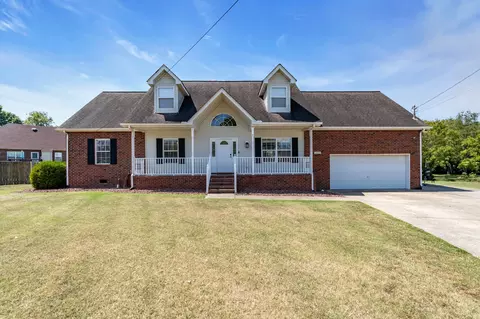 1605 Sandbach Ct, Smyrna, TN 37167