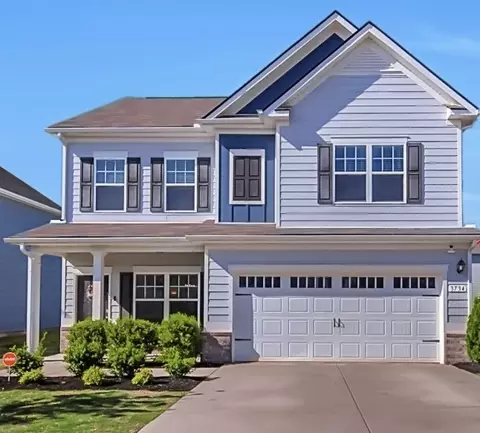 3734 Pelham Wood Dr, Murfreesboro, TN 37128