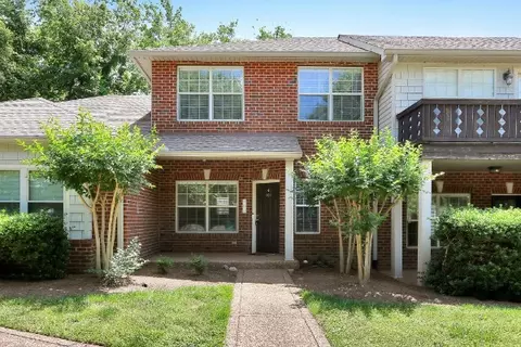 404 Cashmere Dr, Thompsons Station, TN 37179