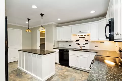 1704 Mars St, La Vergne, TN 37086
