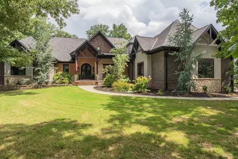 11019 Threet Rd, Christiana, TN 37037