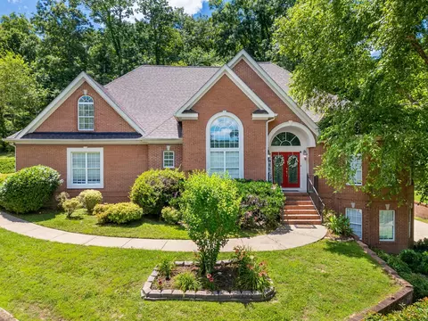3115 Forest Shadows Dr, Chattanooga, TN 37421