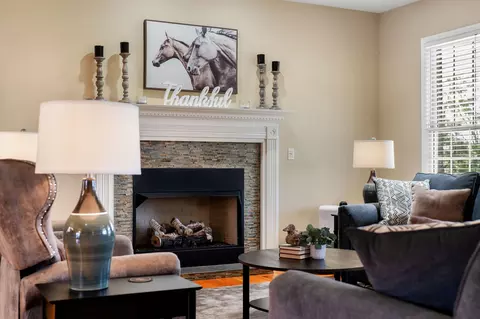 Living - 1151 Ball Park Rd, Morrison, TN 37357 photo 1 of 5