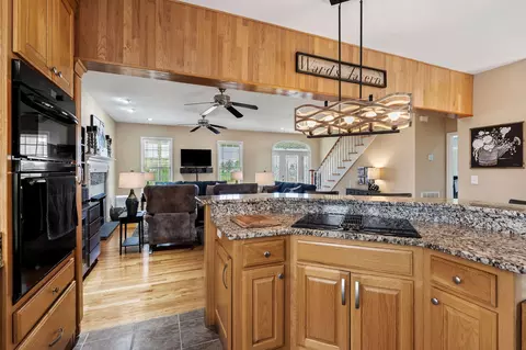 Kitchen - 1151 Ball Park Rd, Morrison, TN 37357 photo 2 of 4