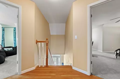 Entry Way - 1151 Ball Park Rd, Morrison, TN 37357 photo 5 of 5