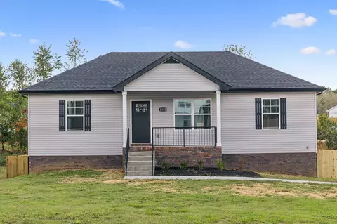 1173 Kendall Dr, Clarksville, TN 37042