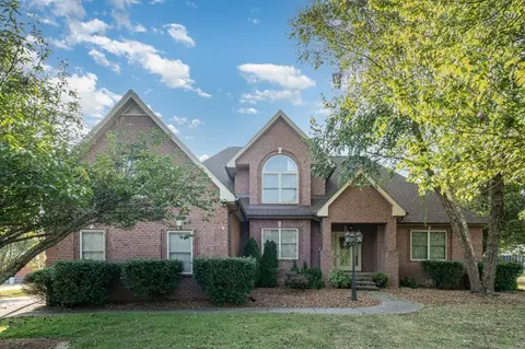 297 S Ray Rd, Portland, TN 37148