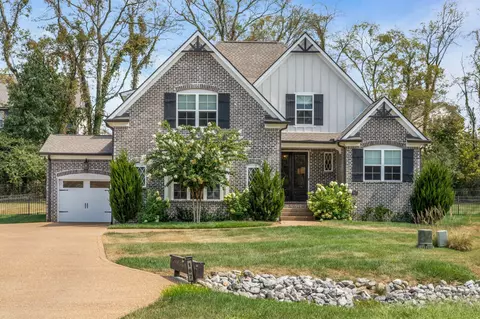 167 Flintshire Ln, Hendersonville, TN 37075