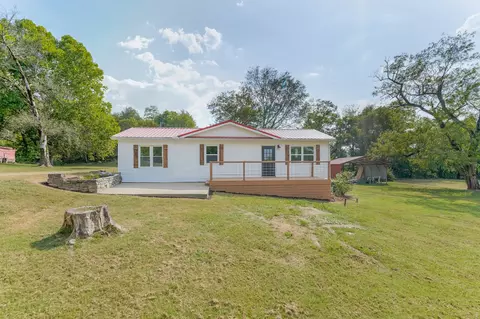 9 Leatherwood Creek Rd, Frankewing, TN 38459