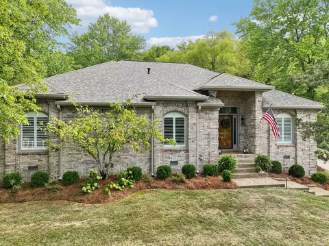 8349 Carriage Hills Dr, Brentwood, TN 37027