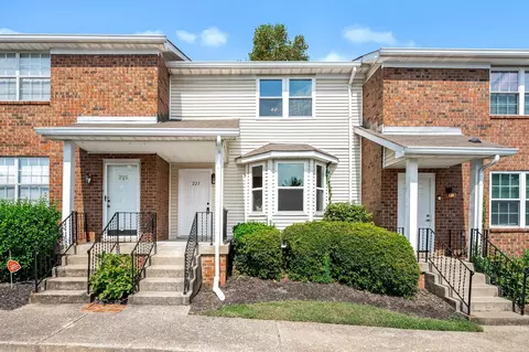 223 Timberway Dr, Nashville, TN 37214
