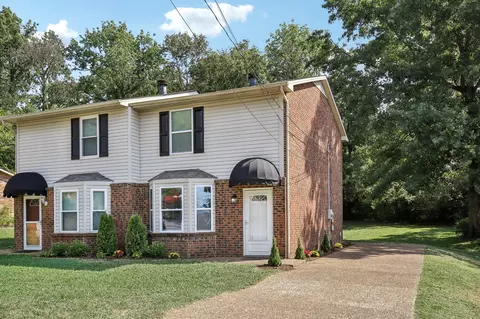 679 Mercer Dr, Hermitage, TN 37076