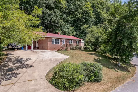 959 Boyd Rd, Rock Island, TN 38581