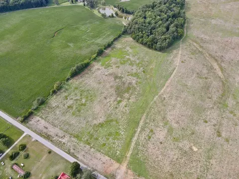 3 Shelbyville Rd, Morrison, TN 37357 photo 2