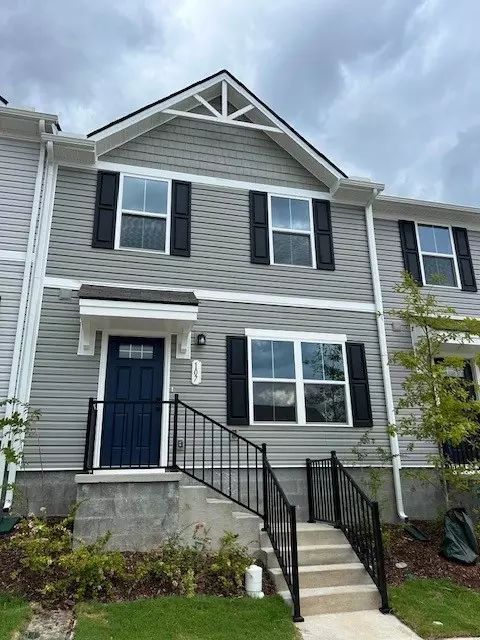 2757 Thornton Grove Blvd #107, Nashville, TN 37207