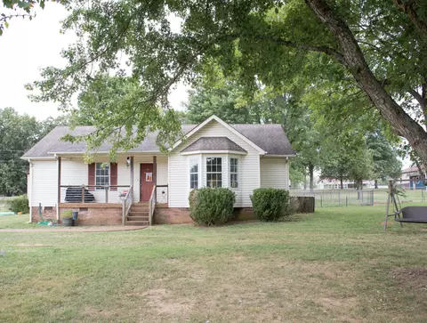 3833 Hearthstone Dr, Chapel Hill, TN 37034