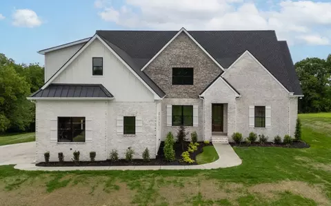 5459 Manners Rd, Lebanon, TN 37087