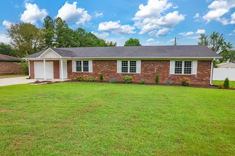 17 Milan Hwy, Humboldt, TN 38343