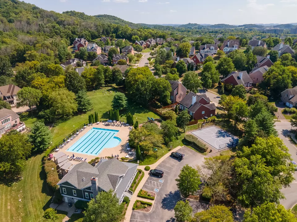 View/Area - 229 Bateman Ave, Franklin, TN 37067 photo 2 of 3