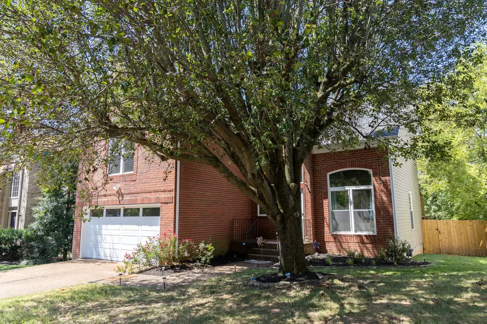 Exterior - 229 Bateman Ave, Franklin, TN 37067 photo 3 of 10