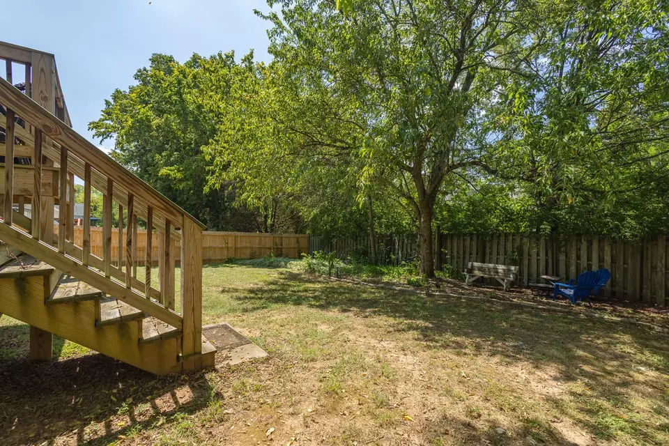 Exterior - 229 Bateman Ave, Franklin, TN 37067 photo 8 of 10