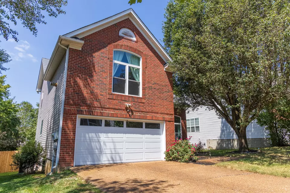 Exterior - 229 Bateman Ave, Franklin, TN 37067 photo 2 of 10