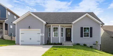 1389 Isaiah Dr, Clarksville, TN 37042