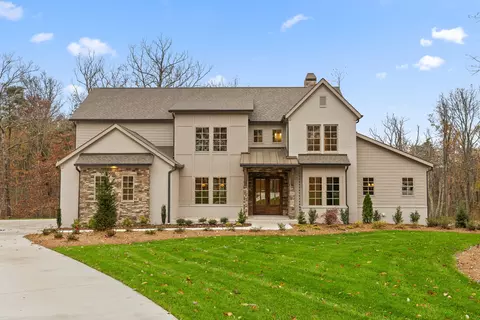 8635 Mountain Laurel Trl, Signal Mountain, TN 37377