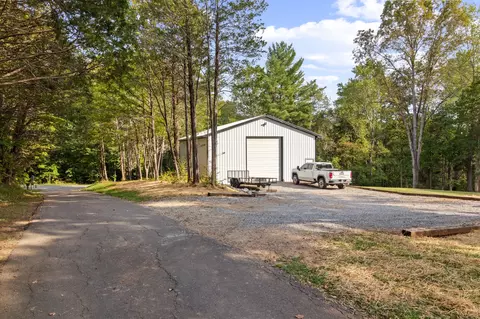 Exterior - 983 Smith Pl, Cunningham, TN 37052 photo 8 of 11