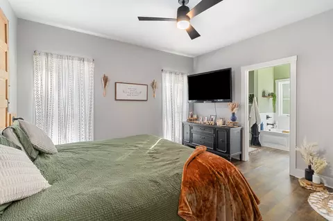 Bedroom - 983 Smith Pl, Cunningham, TN 37052 photo 2 of 6