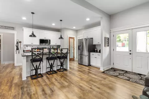 Entry Way - 983 Smith Pl, Cunningham, TN 37052 photo 1 of 1
