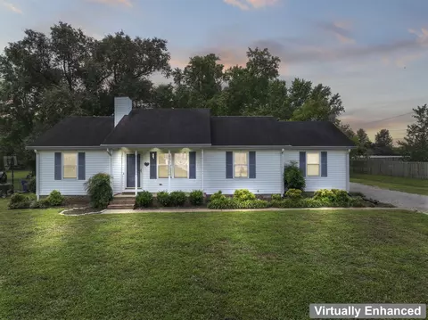 682 Morris Dr, Murfreesboro, TN 37130