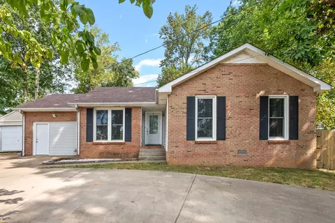 3454 Melrose Dr, Clarksville, TN 37042