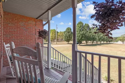 1243 Denny Rd, Dickson, TN 37055 photo 4