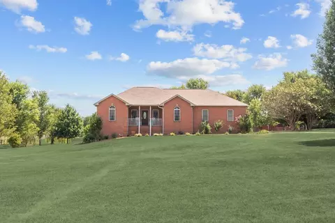 1243 Denny Rd, Dickson, TN 37055