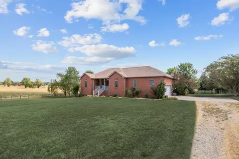 1243 Denny Rd, Dickson, TN 37055 photo 3