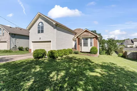 237 Heritage Cir E, La Vergne, TN 37086