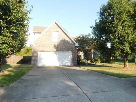 1031 Monticello Pl, Gallatin, TN 37066
