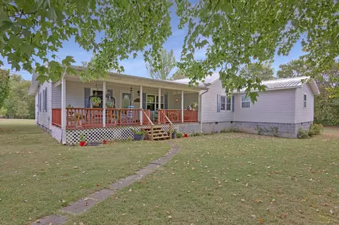 577 Southridge Rd, Minor Hill, TN 38473