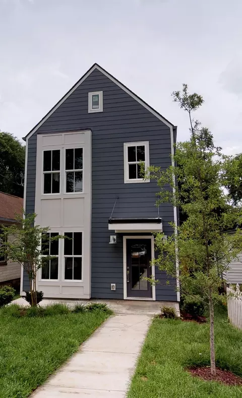 1731 14th Ave N, Nashville, TN 37208