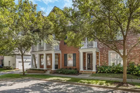 1011 Cumberland Park Dr, Franklin, TN 37069