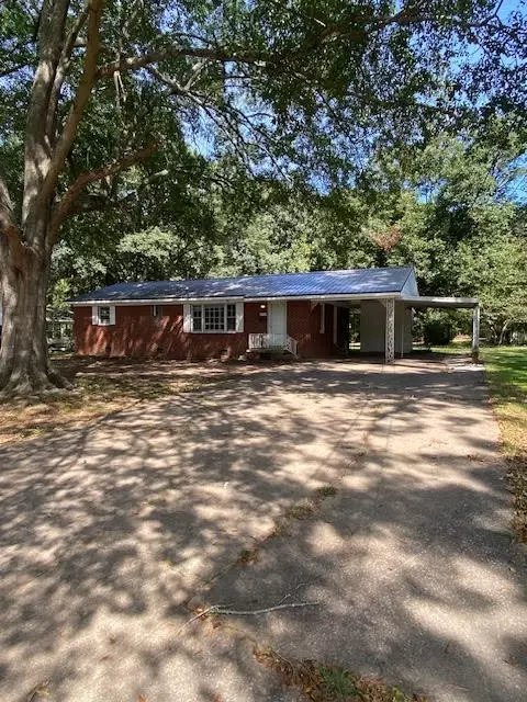 232 Ridgedale Dr, Jackson, TN 38305