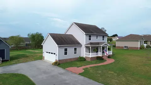 217 Valley Green Dr, Hopkinsville, KY 42240