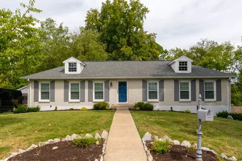274 Richbriar Rd, Nashville, TN 37211