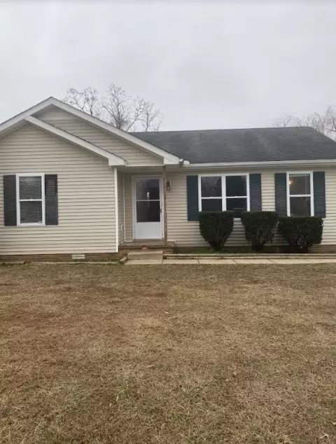 1331 Hugh Hunter Rd, Oak Grove, KY 42262
